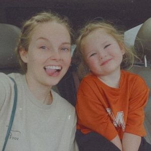 Meet your Posher, Danielle